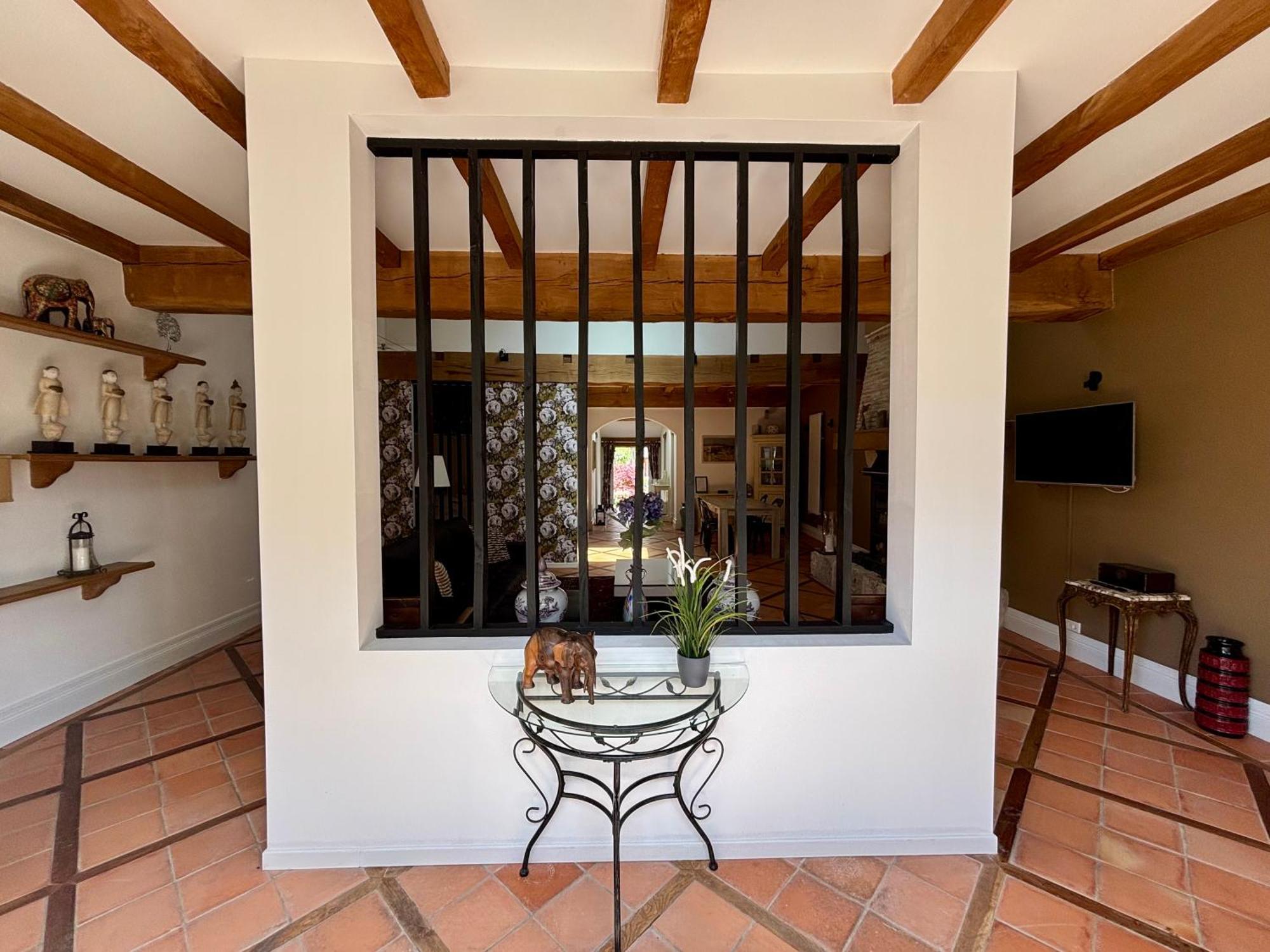 Domaine Des Monges Bed & Breakfast Saint-Seurin-de-Prats Exterior photo